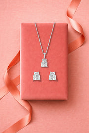 Recta Solitaire Pendant Set