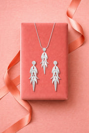 Sculpted Layers Pendant Set