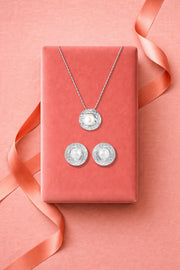 Pearl Enclosed Pendant Set