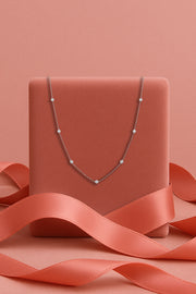 Fine Line Necklace