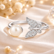 Koura Elegant Butterfly Ring