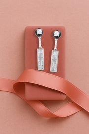 Elara Solitaire Drops