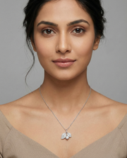 Leaf Éclat Pendant