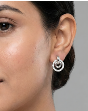 Lira Curve Earrings